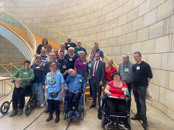 Lebenshilfe Bochum besucht den Landtag